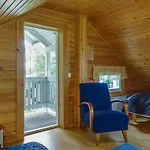 Aallotar Kuiskaus By Interhome *
