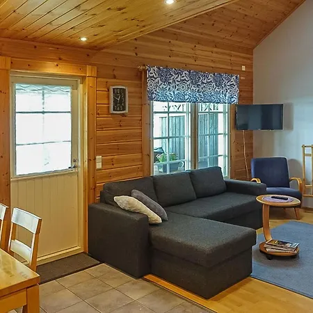 Aallotar Kuiskaus By Interhome *